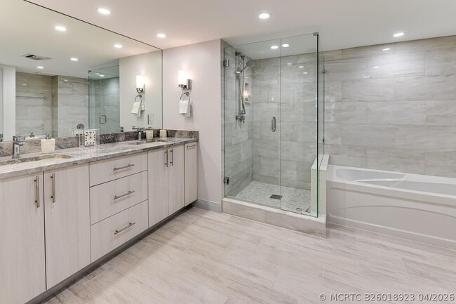 Building Photo - 340 S Ocean Blvd