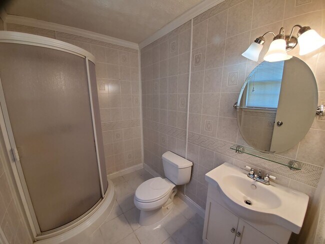 Building Photo - YOU CAN STOP YOUR SEARCH! BRAND NEW Jeffersontown Rental with 3 Bedrooms, 2 Full Baths, Brick Hom...