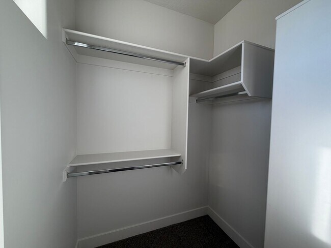 Building Photo - BRAND NEW TOWNHOME FOR RENT!