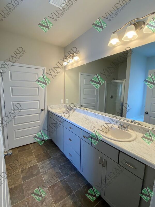 Building Photo - 186 Malbone St SW