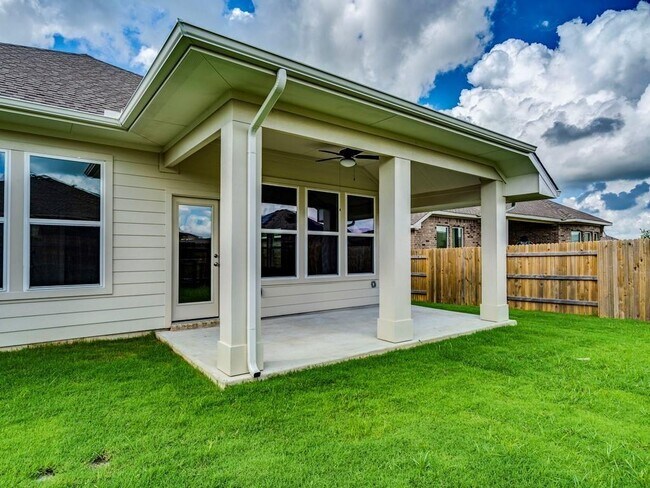 Building Photo - 270 Rimrock Ct