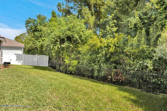 Building Photo - 11533 Red Koi Dr