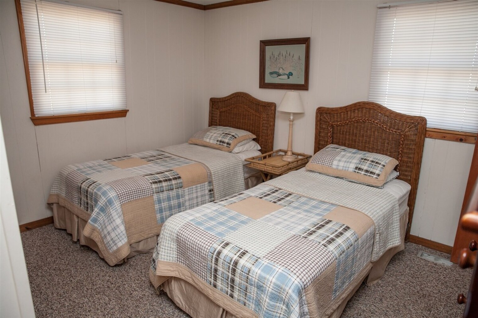 Building Photo - 40398 N Beachcomber Dr