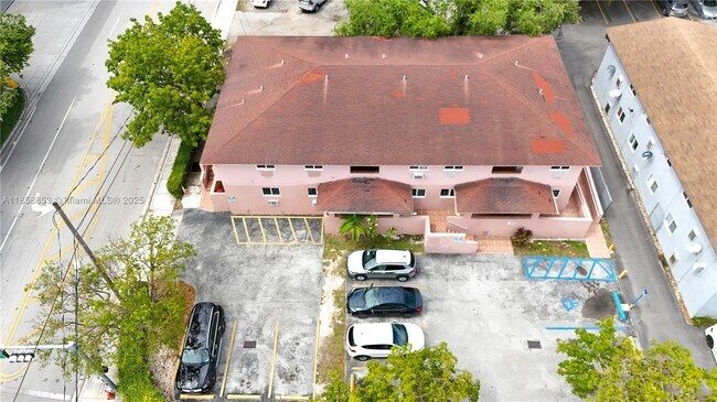 Building Photo - 1371 NW 3rd St