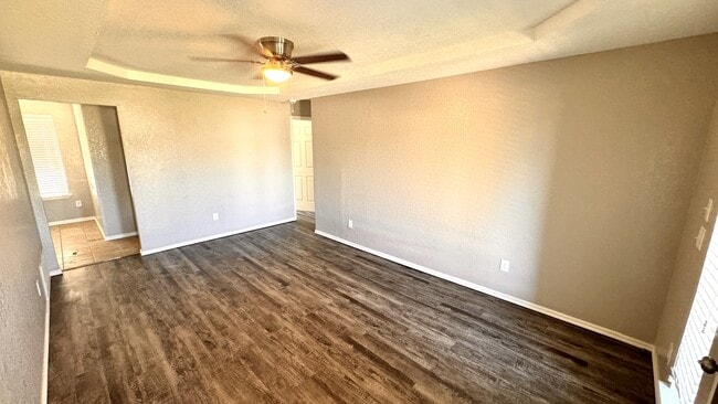 Building Photo - 812 SE 15th St