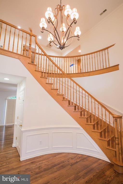 Building Photo - 5482 Royal Mile Blvd