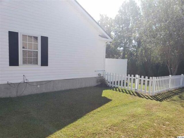 Building Photo - 9629 Sullivan Dr