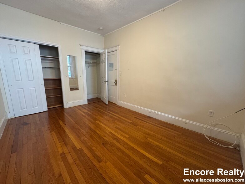 Building Photo - 41 Orkney Rd