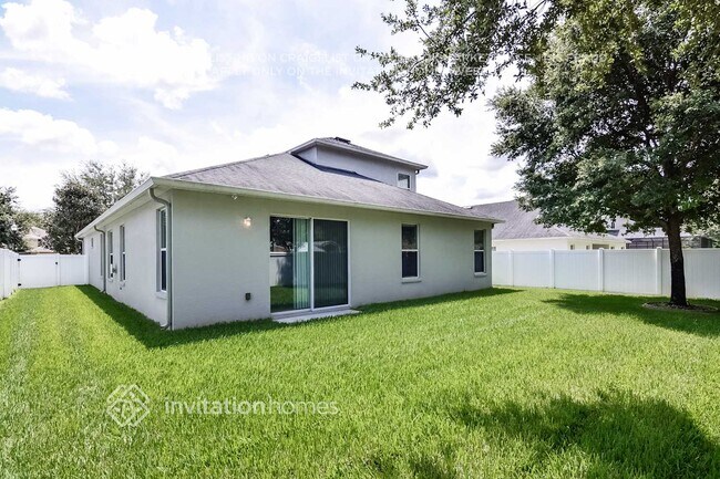 Building Photo - 210 Westchester Hills Ln