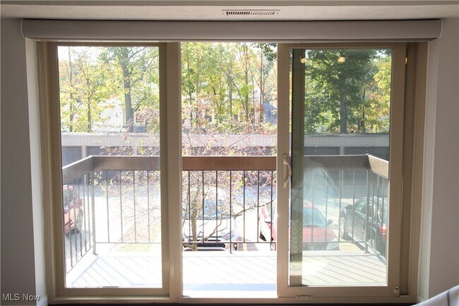 Building Photo - 9761 Sunrise Blvd