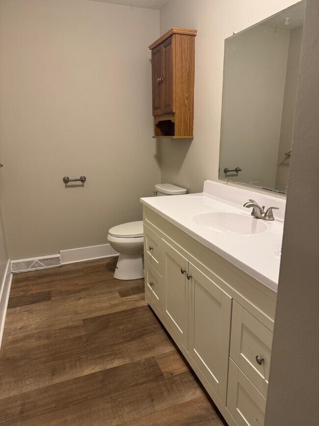 Building Photo - 3584 Park Lane