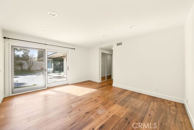 Building Photo - 2646 Basswood St