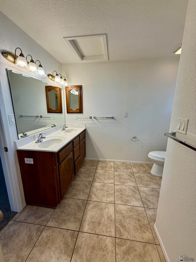 Building Photo - 11486 E Del Golfo