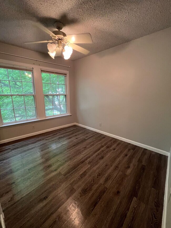 Building Photo - 1514 Forest Trail