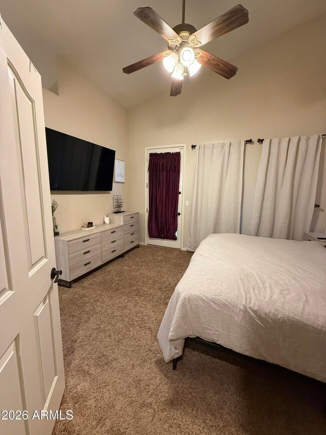 Building Photo - 4229 E Rancho Caliente Dr