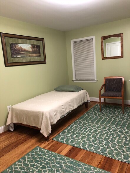 Building Photo - 20 S Carrollton Ave