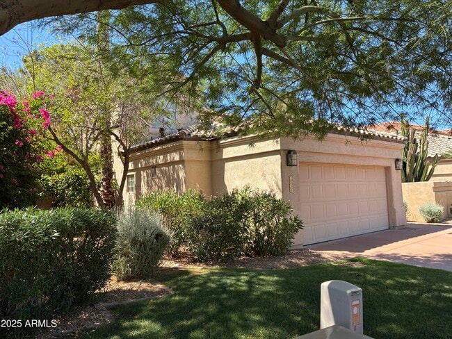Building Photo - 7891 E Desert Cove Ave