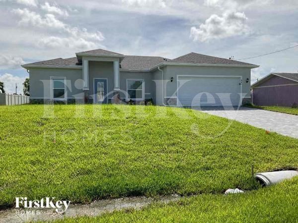 Primary Photo - 921 NW 15th Pl