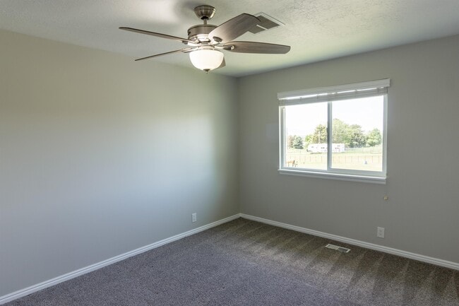 Building Photo - 2379 N 1075 E