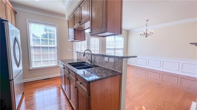 Building Photo - 11065 Brunson Dr
