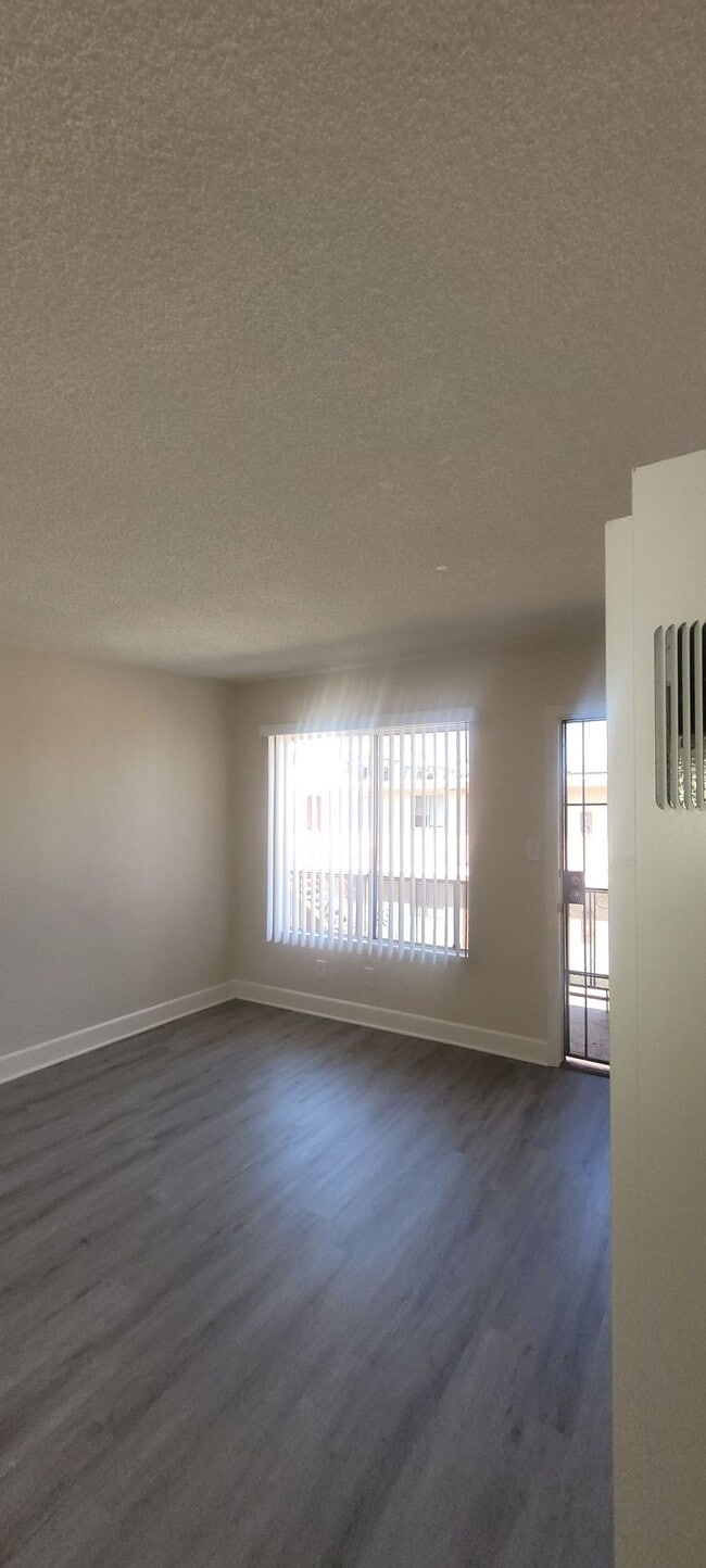 Floorplan - Courtyard Apartments - Offboarding TBD