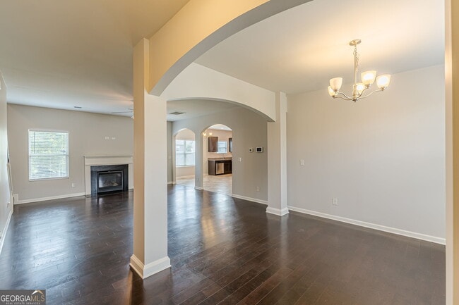 Building Photo - 4730 Brookwood Pl