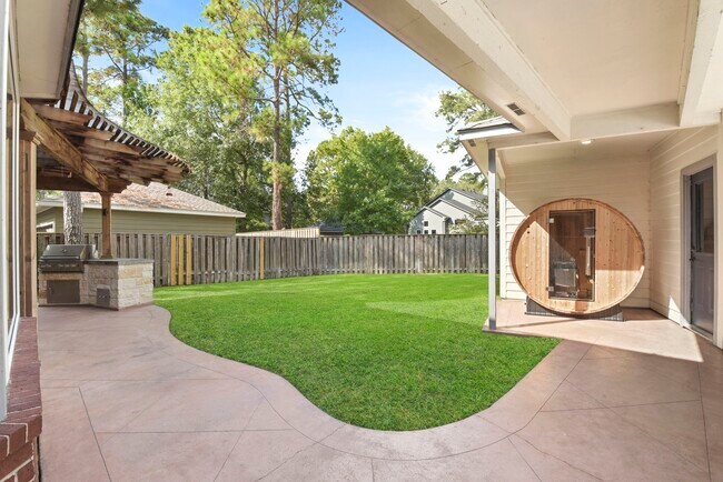 Building Photo - 31 Treescape Cir