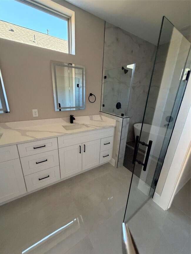 Building Photo - 2614 Martinas Ct