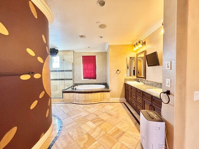 Building Photo - Boat Dock Home | Gated Community | Oxnard ...