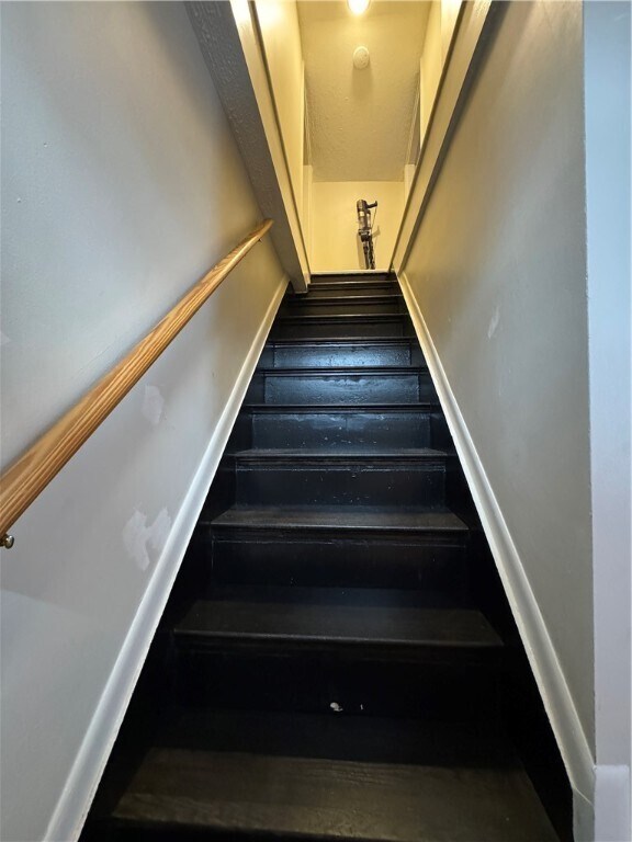 Building Photo - 65 Atkinson St