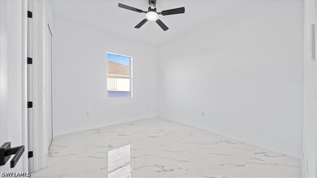 Building Photo - 1009-1011 NE 15th Ln