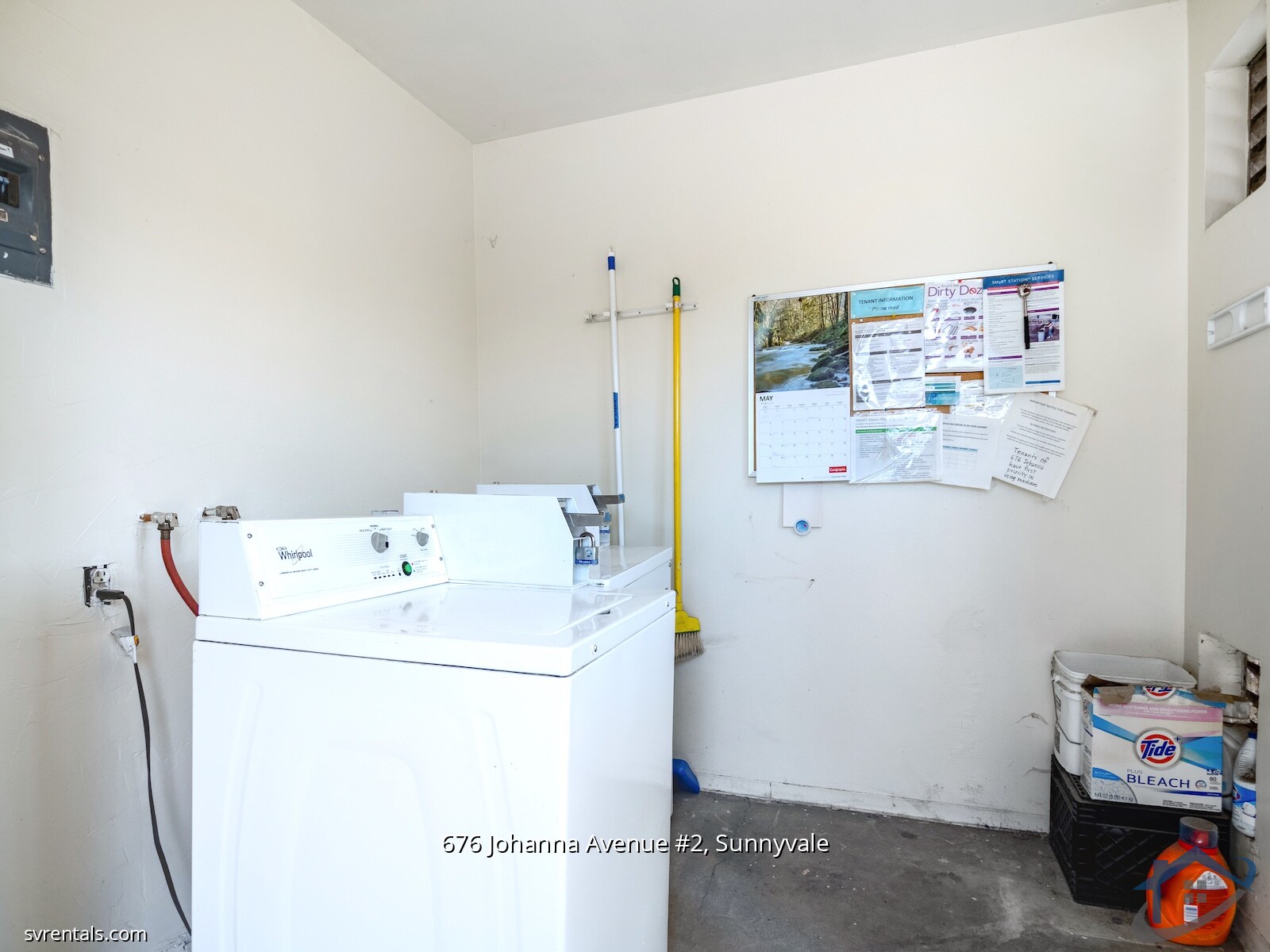 Building Photo - 676 Johanna Ave