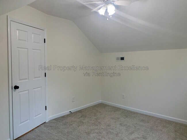 Building Photo - 5900 Swales Way