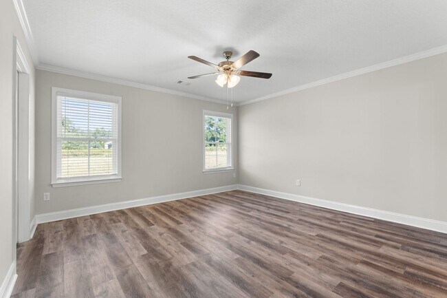 Building Photo - Latitude 32