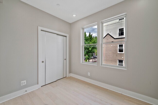 Building Photo - 1638 K St NW