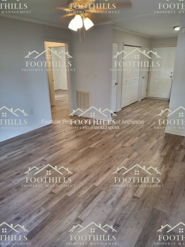 Building Photo - 201 F St