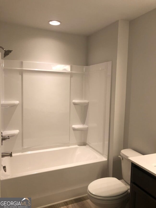 Building Photo - 4211 Portsbrook Ave