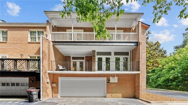 Building Photo - 3532 Paces Pl NW