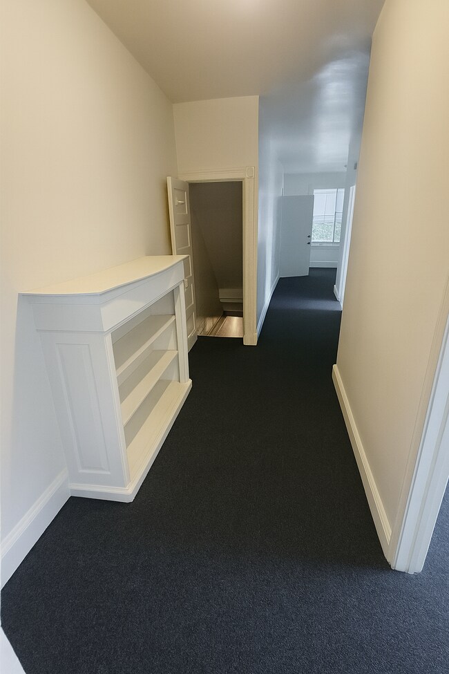 Primary Photo - 4853 N Carlisle St