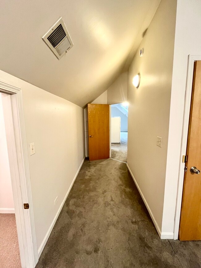 Building Photo - 3227 S Carpenter St