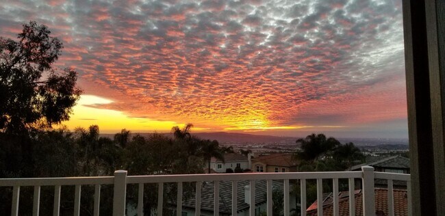 Building Photo - 3 Bedroom Montecido Condo with Amazing Views