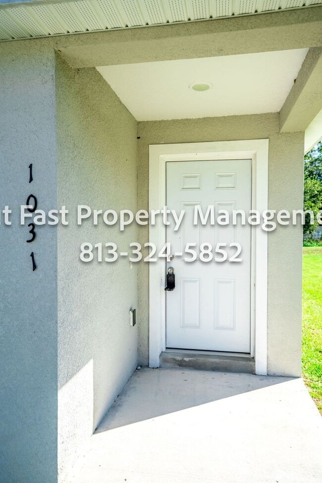 Building Photo - Fresh-Build 3-Bedroom Home in Lakeland