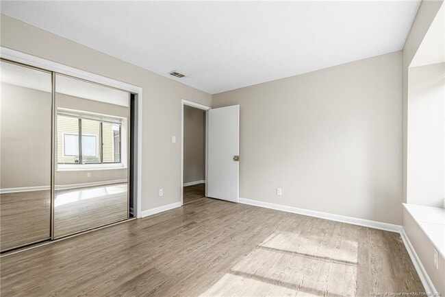 Building Photo - 525 Cypress Trace Dr