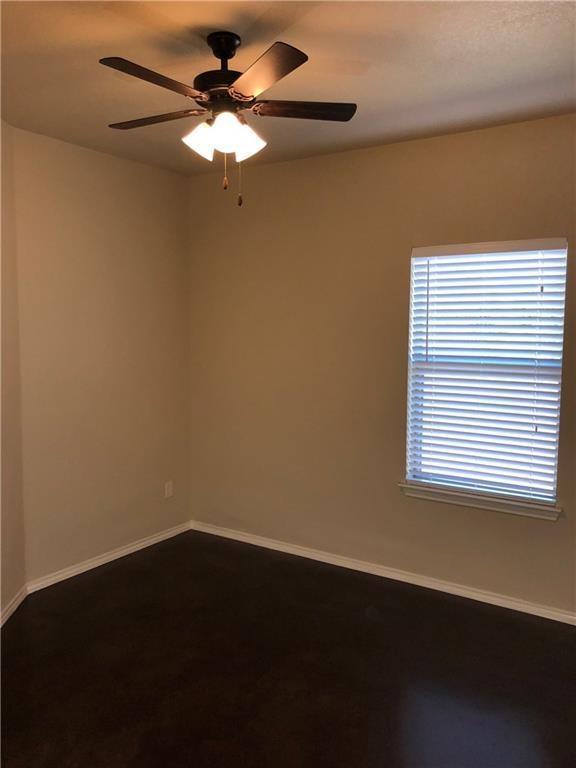 Building Photo - 398 Jack Rabbit Ln
