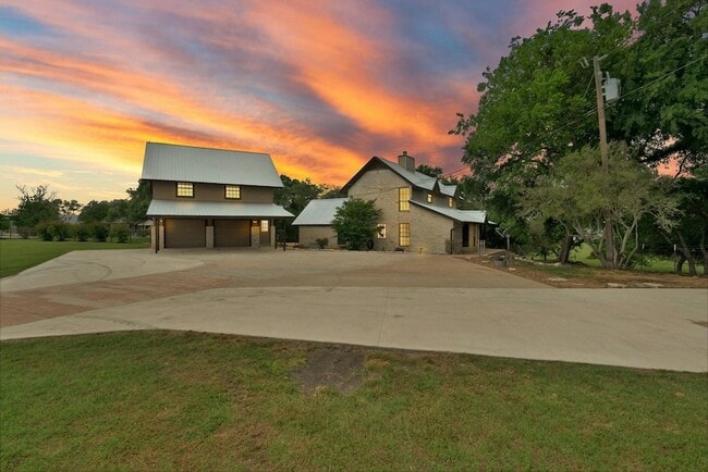 Primary Photo - 1700 Co Rd 130
