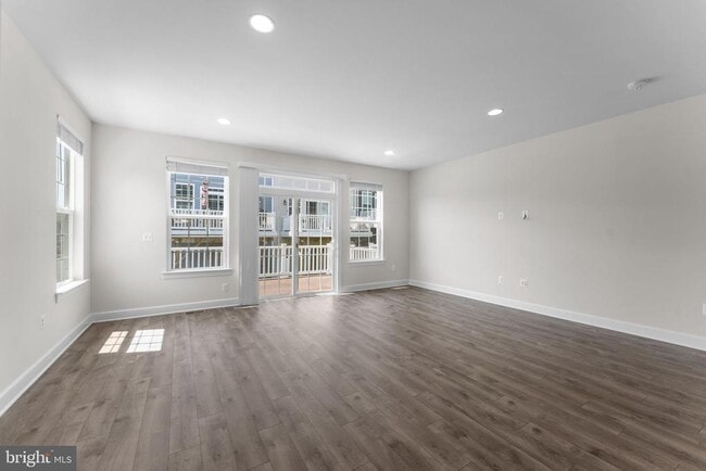 Building Photo - 6094 Camerons Ferry Dr