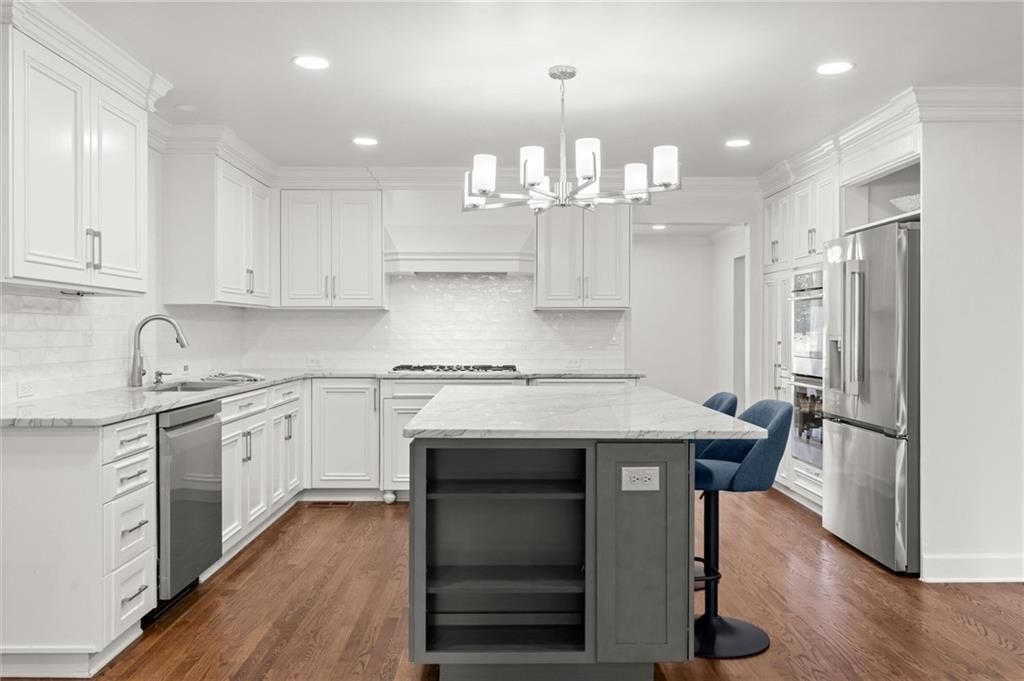 Building Photo - 459 Atlanta Country Club Dr