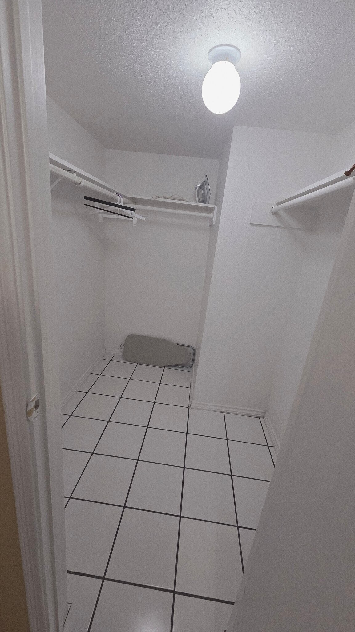 Building Photo - 2750 Holly Hall St