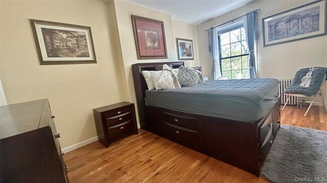 Building Photo - 844 Hancock St