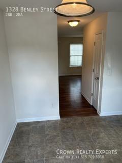 Building Photo - 1328 Benley Street